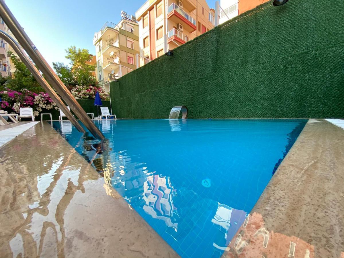 London Otel Antalya Luaran gambar